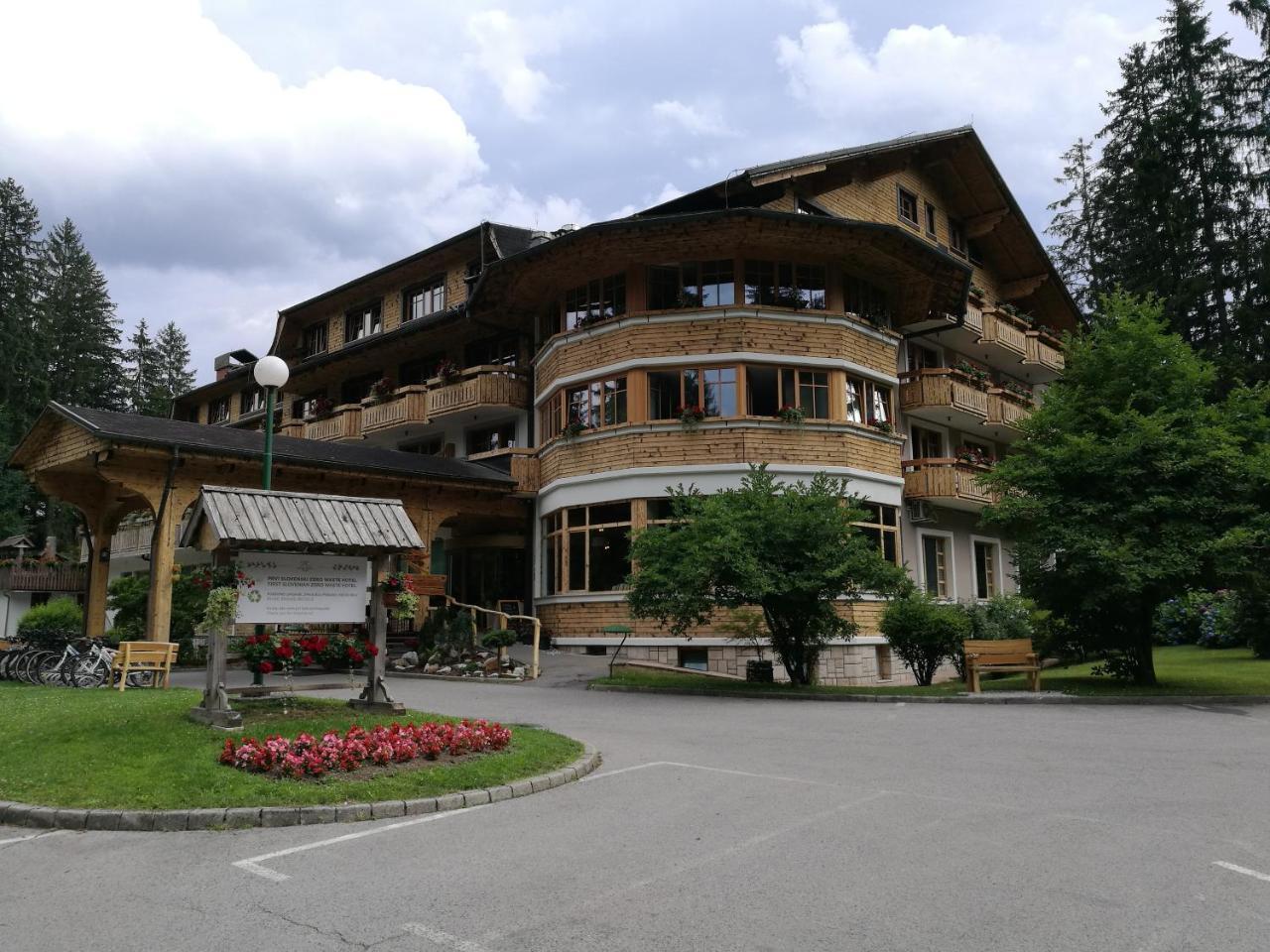 Ribno Alpine Hotel Bled Ngoại thất bức ảnh